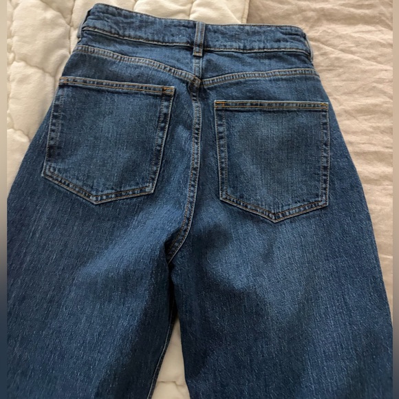 H&M Wide High Dark Wash Jeans - Picture 4 of 6